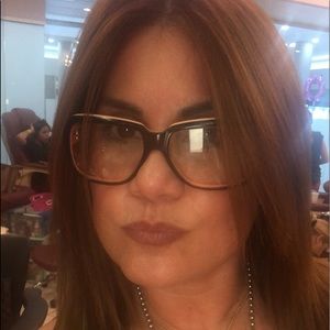 Meet your Posher, Deddie